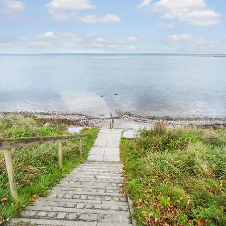 Stunning In With Wifi Богенсе